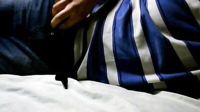 Gay Web-Cam Porn: Tease & Temptation Unleashed!