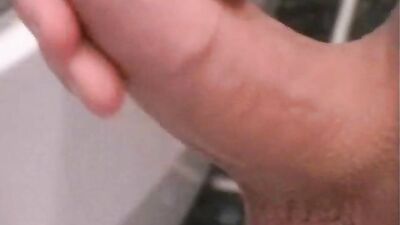 Gay Porn Spotlight - Sexy Solo Handjob & Cum Shots!