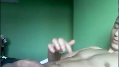 Young Sperm Licker: Amateur Web-Cam Twink