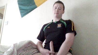 Gay Football Players Get Cum after Match!