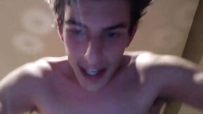 Gay Porn Amateur Cum Shots Handjob! Uploaded by jericho 99