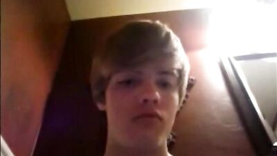 Young Twin Brothers Bathroom Floor Wank: Amateur Web-Cam Solo!