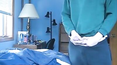 Web-Cam Cumshots: The Return!