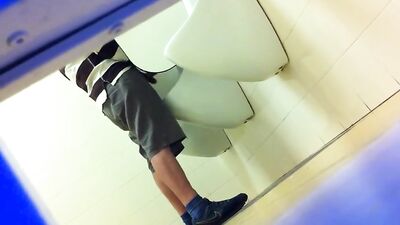 Urinal Exposure: Spy Straight Lads Reveal All!