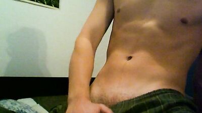 Alex17 Twink Rub: Adventures in Cartoonland!