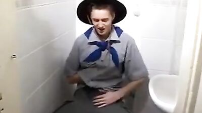 Scout Wank: Action Solo!