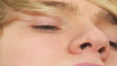 Blond Boys Eowyn & River Adventure