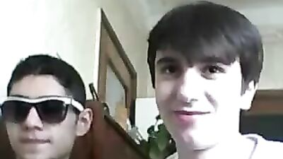 Gay Porn Amateurs: Uploaded by jericho 299 - Handjob Cum Shots!