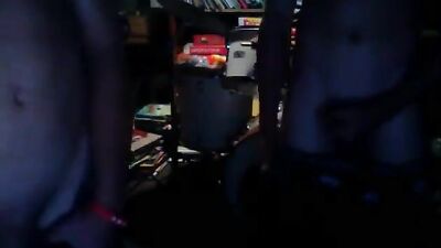 Handjob Cumshots: Amateur Explosion