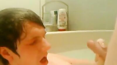 SELF FACIAL PARTY IN THE BATHHOUSE: CUM SHOTS GALORE!