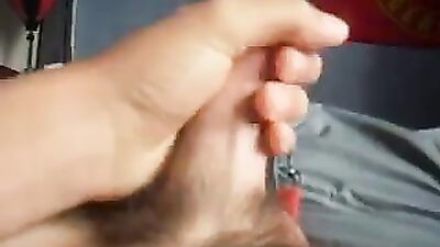 Gang Bang Handjobs: Jerichos Amateur Cum Shots!