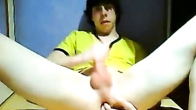 PLAYING WITH MY DILDO: GAY PORN FIRST TIME SOLOS