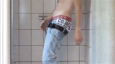 Sagging Jeans Fetish - Light Blue Indulgence!