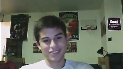 Twink Brunettes Web-Cam Debut: Exploring His Sexuality Online!