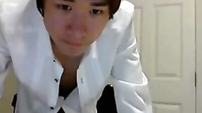 Asian Cam Twink Webcam Cum Show!