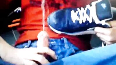 Golden Piss & Cum: Amateur Fetish Web-Cam Solo Foot Fetish First Time!