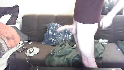 Healthy Envy: Amateur Cum Shots with Big Cocks