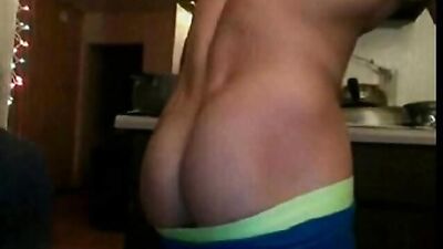 Gay Boys Web-Cam Fun: A New Twist on Straight Camming!