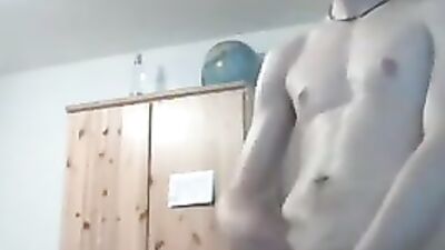 To Live with Passion: Blond Amateur Cum Shots!