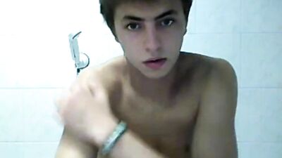 Blond Boys Cum Shot Handjob: Hot Cam Boy Returns