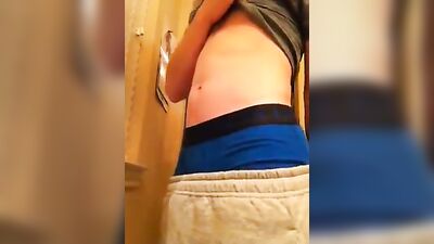 Me Sagging & Smiling: The Ultimate Amateur Gay Porn Experience!