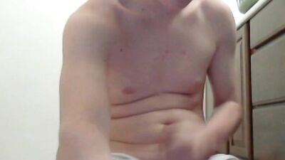 Miam,mIAM: Blond Boys Cumshot Handjob Explosion!