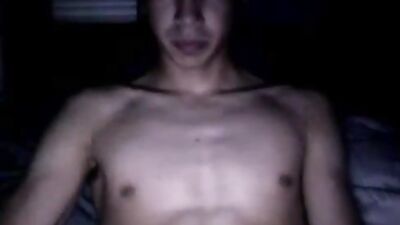 Natural Smooth Boy Web-Cam Solo: Amature Gay Porn Video