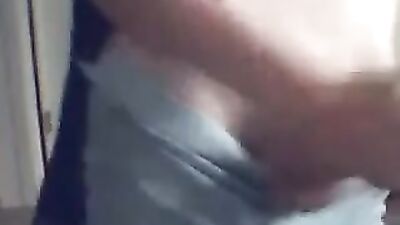 Gangbang Bliss: Amateur Cum Shots with the Hottest Boys!