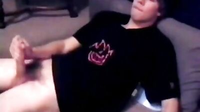 Skater Twinks Anal Adventure: Cumming for the Webcam