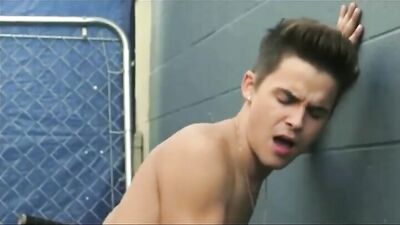 Back Alley Twinks: Action Amature Big Cocks