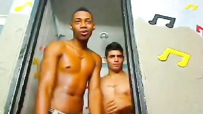 Latino Heat - Two Amateurs in Action!