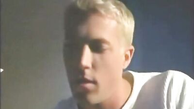 Gay Romp Bed: Action Packed Night!