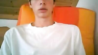 German Cum Hunters: Big Boy Web-Cam Solo