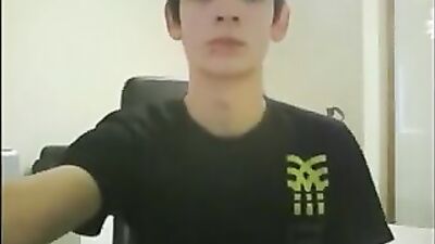 Sticky Pretty Teen Horny Gay Porn - Exploring the World of Male Erotica