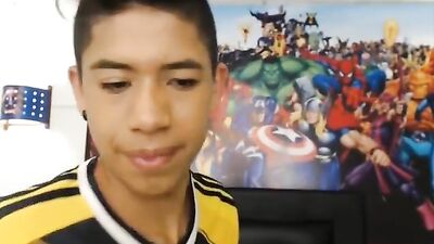 Hot Latino Boys Go Wild in Cam Gay Tube Performer Solo!