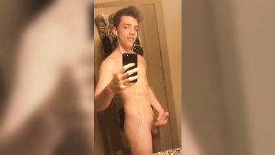 Selfie Pride Boys - Explosive Gay Porn Action!