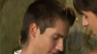 Gay Porn Bareback Blowjobs with Cute Boys!