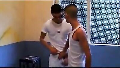 Gay Arab Twink Pervert: Unleashing the Full Movie Porn Experience!