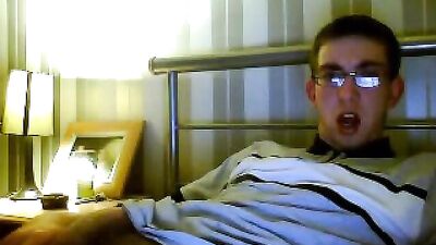 Gay Nerd Orgasm Face Amazing Tube Solo Straight Boys