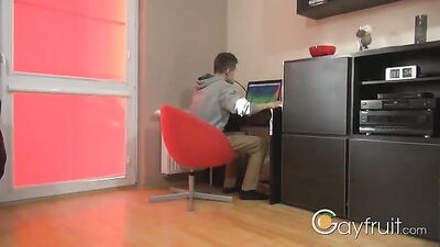 Young Gay Men: Horny Wankers Unleashed!