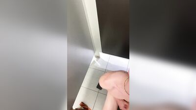 Gay Facial Tubing with Blond Amateur Cum Shots in Stall!