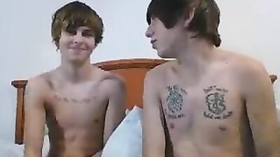 Surf and Seller Gay Cam Buddies 2: Amateur Web-Cam - A Gay Porn Video