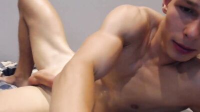 Sixpack Bods: Amateur Cum Shots & Handjobs Gay Porn