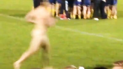 Streaking Amateurs: Public Outside Exposure