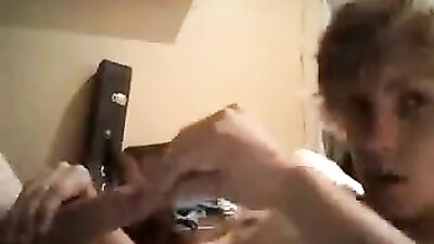 Blond Boy Cams: A Solo Web-Cam Show for Gay Porn Fans