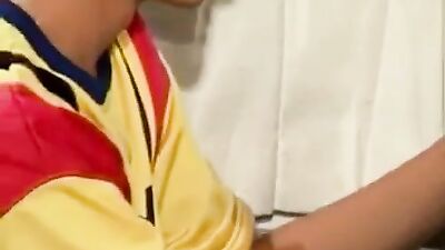 Watching Twinks Paying for Cable Guys...