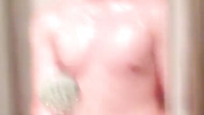 Young & Wild in the Shower - Amateur Fun