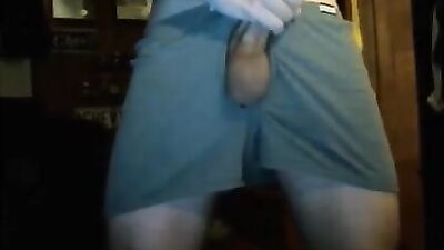 Tattooed Cumrag: Horny Twink Shares His Wank and Cum on Cam!