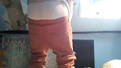 White Boxers - Amateur Web-Cam Solo: Raw Gay Porn Video!