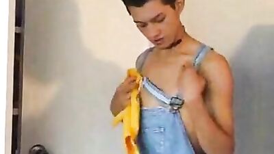 Facial Frenzy: Latino Bareback Cum Showdown